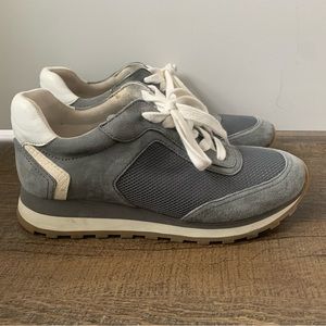 Veronica Beard Runners